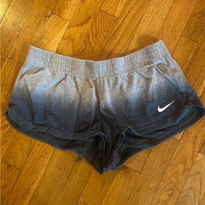 Women’s ombré blue and gray Nike shorts size medium